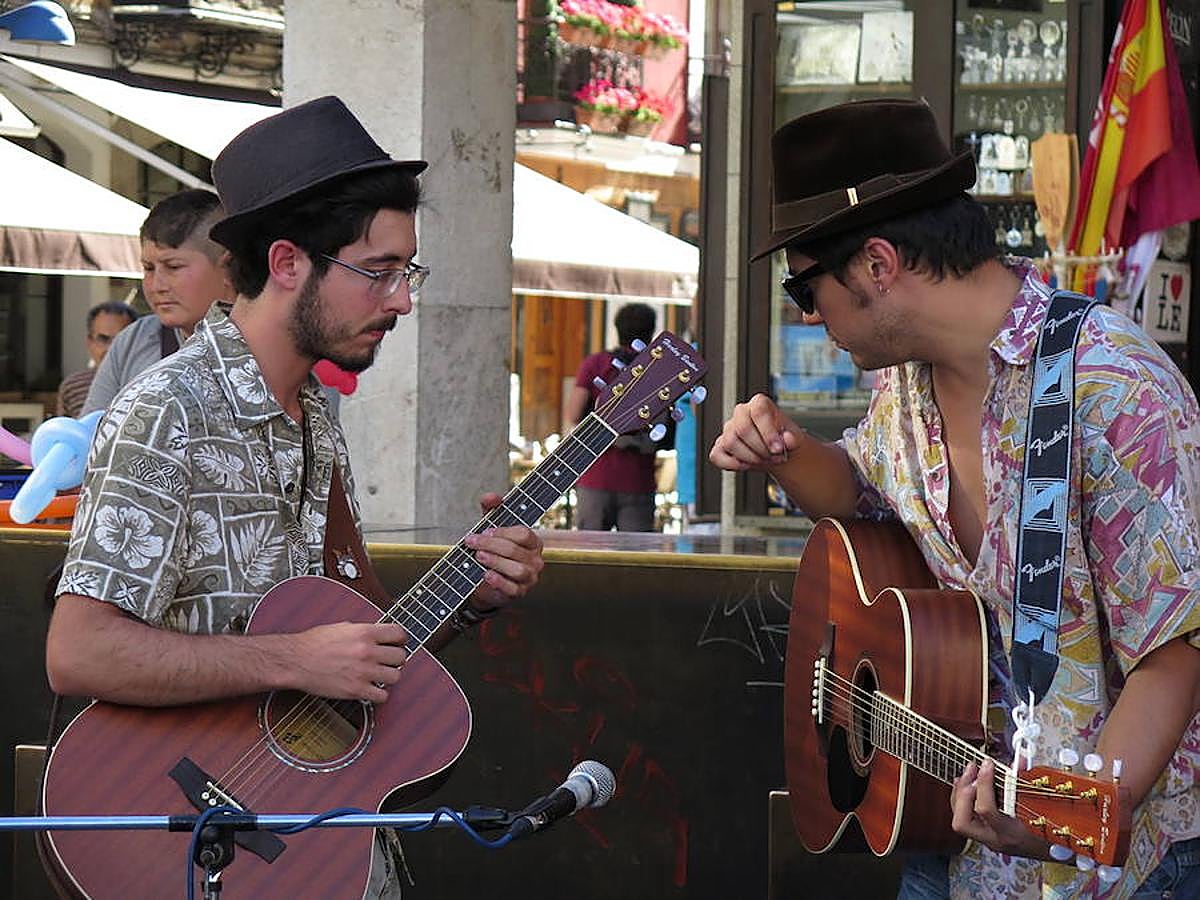 Los Blues Lee &#039;hacen el gamberro&#039; en León