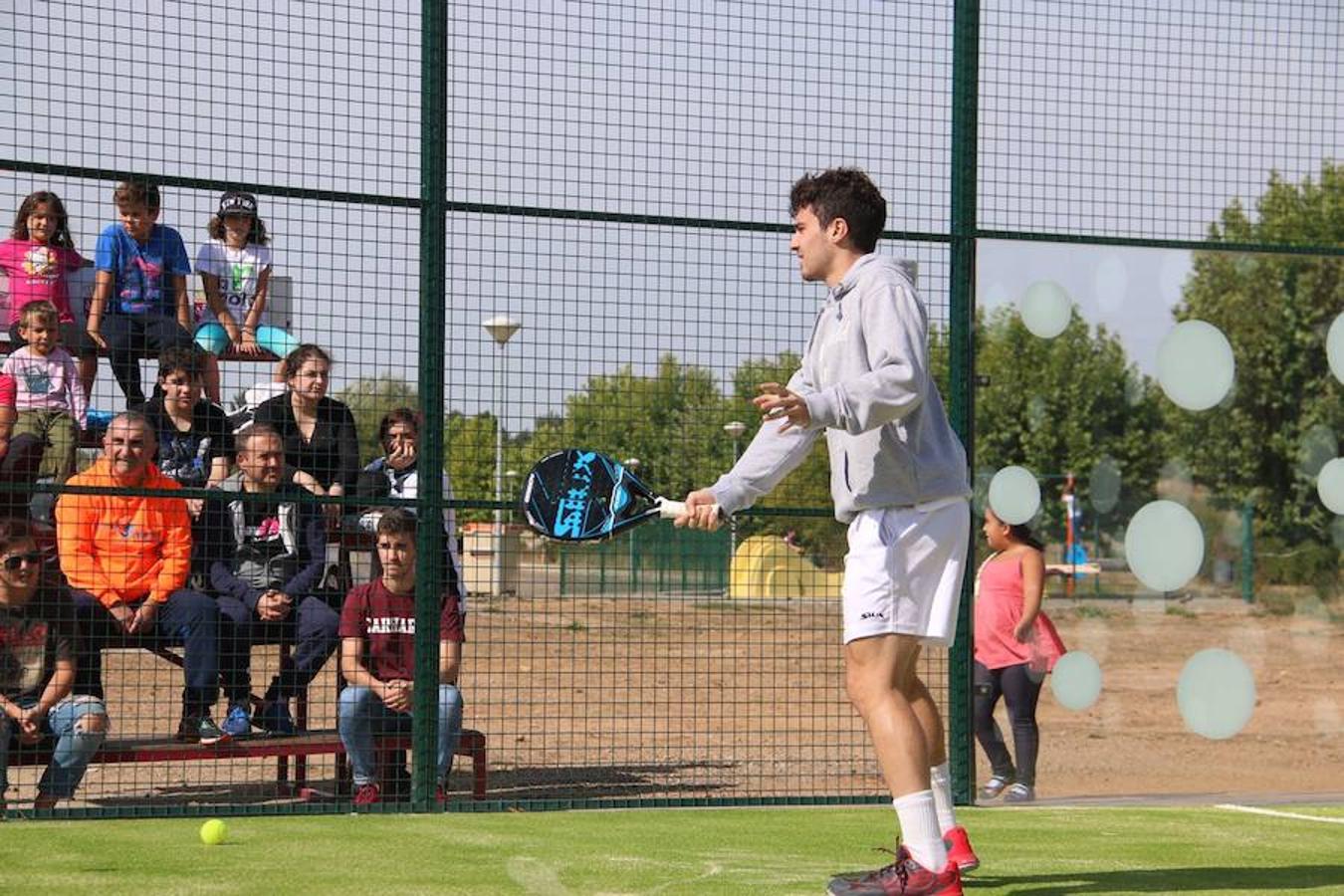 Lorenzana saborea el pádel