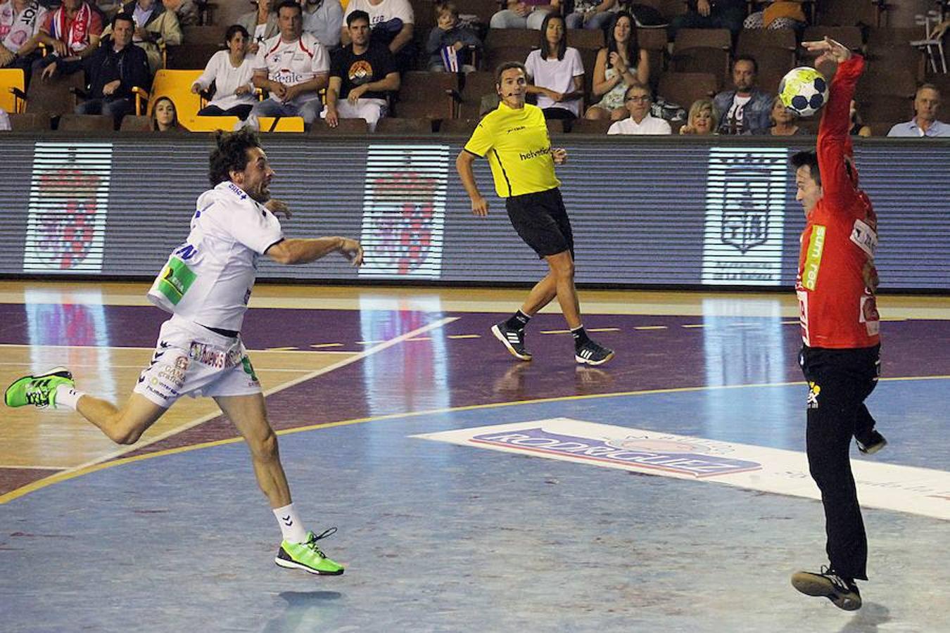 Victoria y homenaje en el municipal