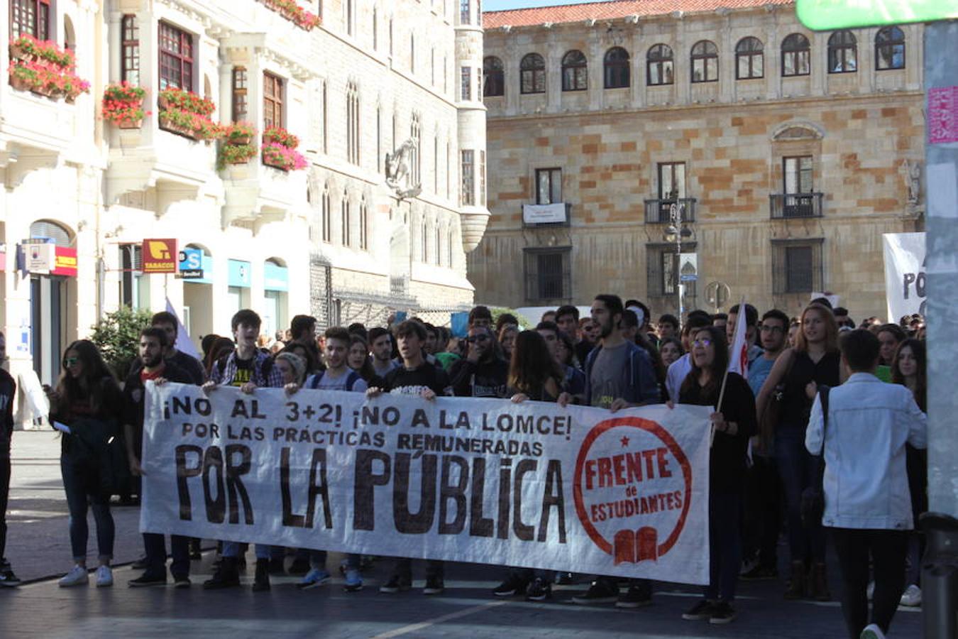 Estudiantes contra las reválidas
