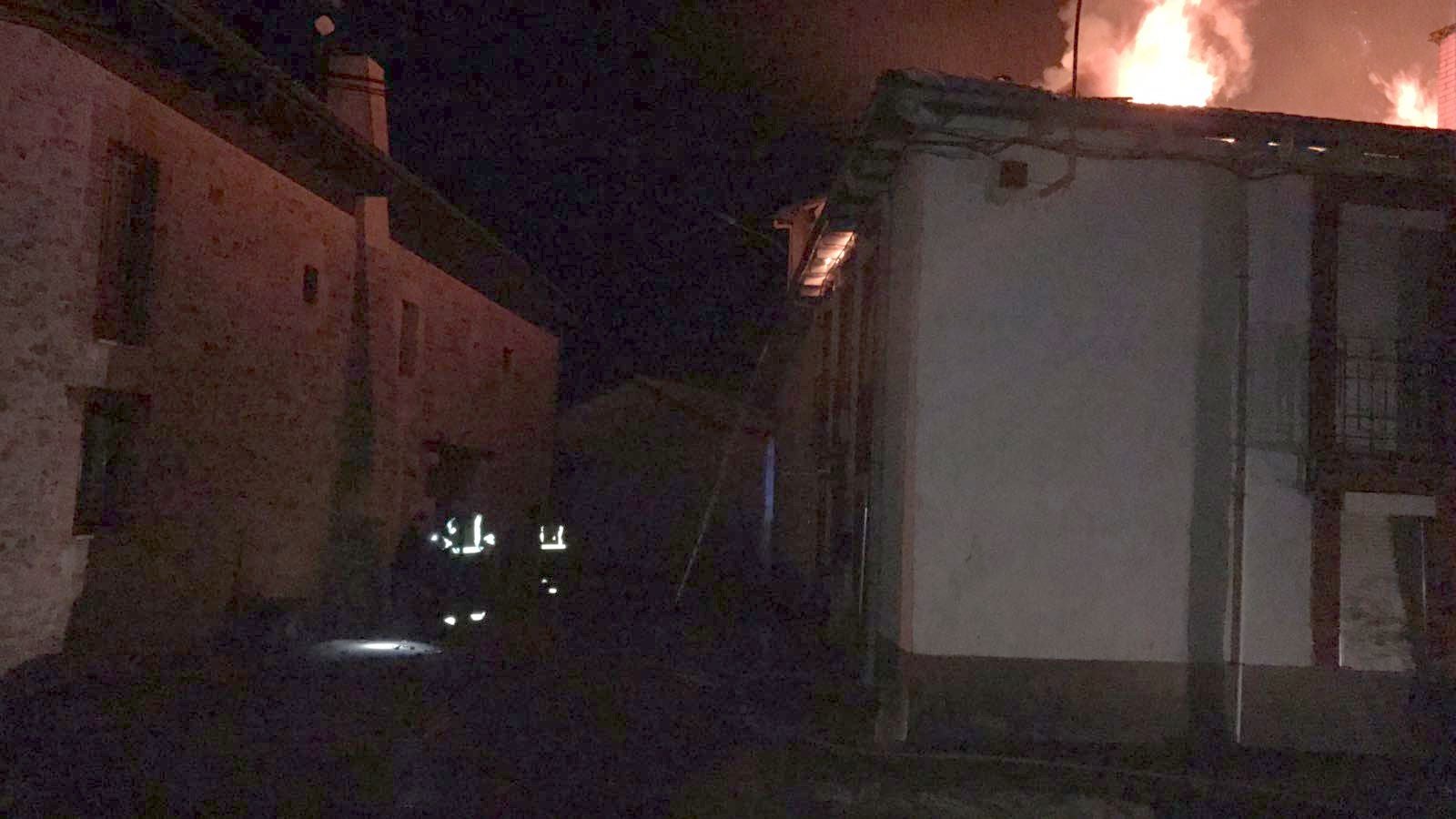 Fuego en La Losilla