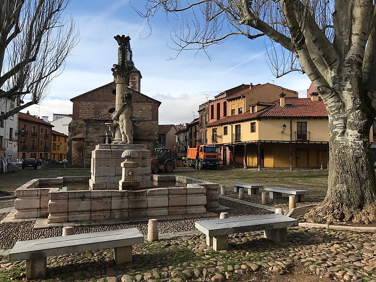 La Plaza del Grano cambia de piel
