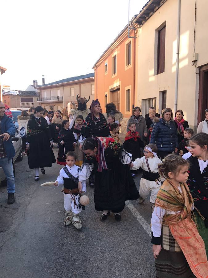 Los guirrios las lían en Llamas