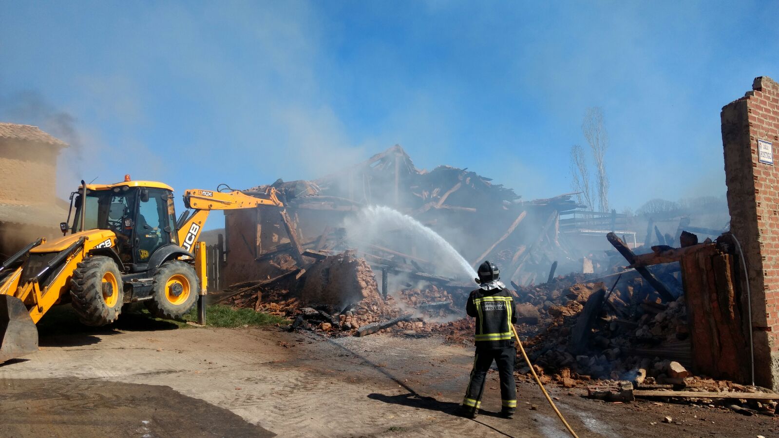 Incendio en Almanza