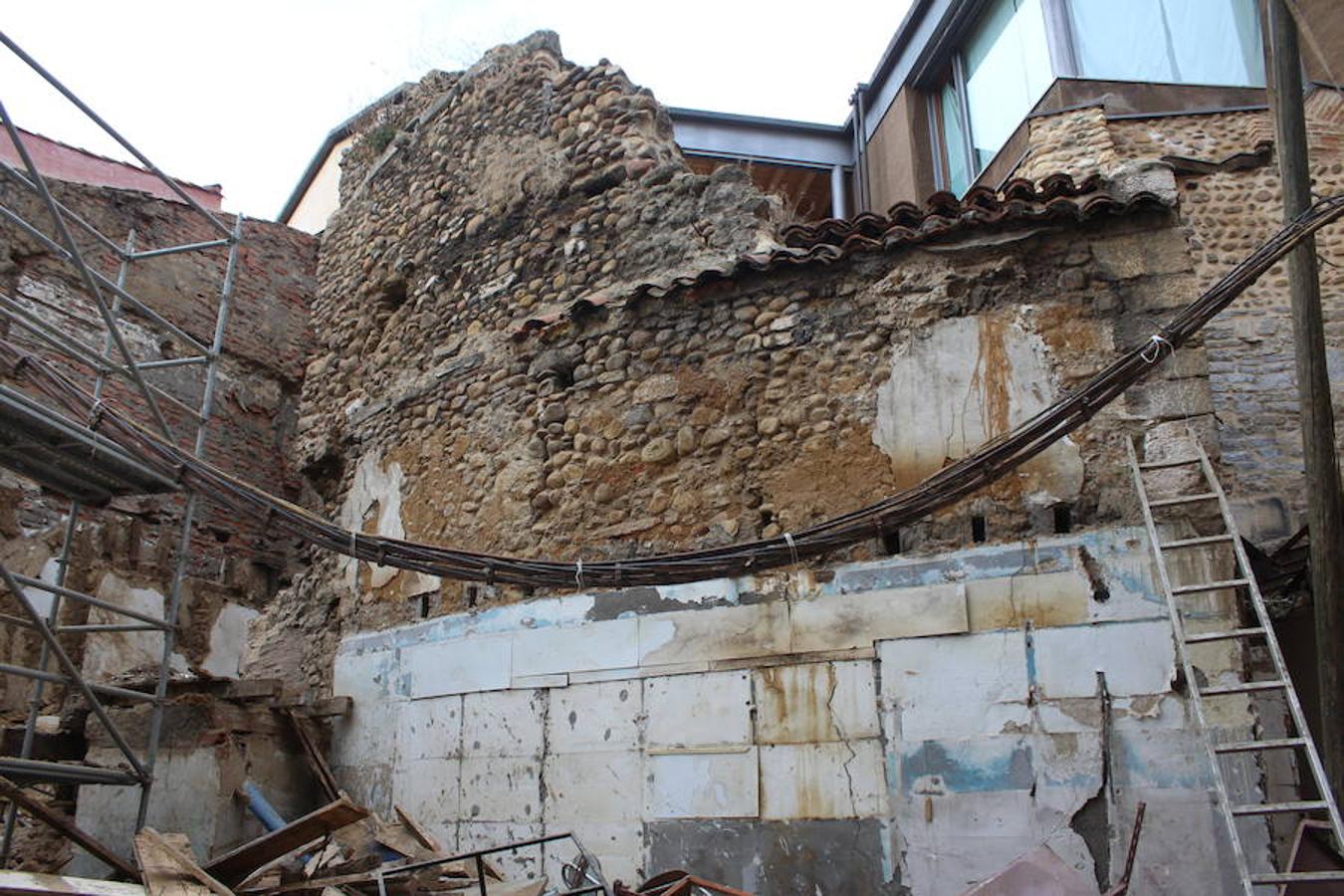 La muralla, al descubierto