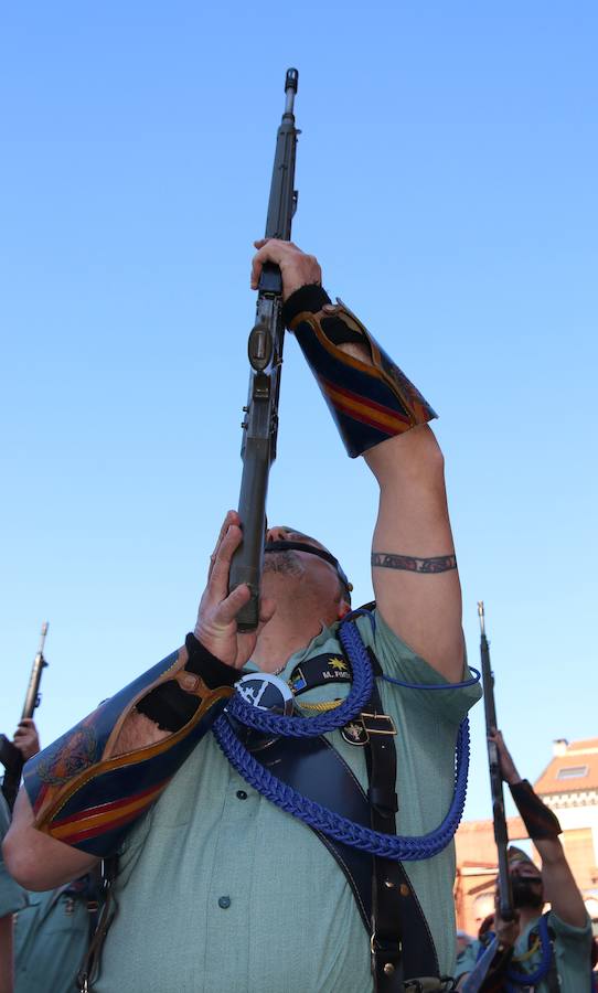 El sol arropa el Sábado de Pasión