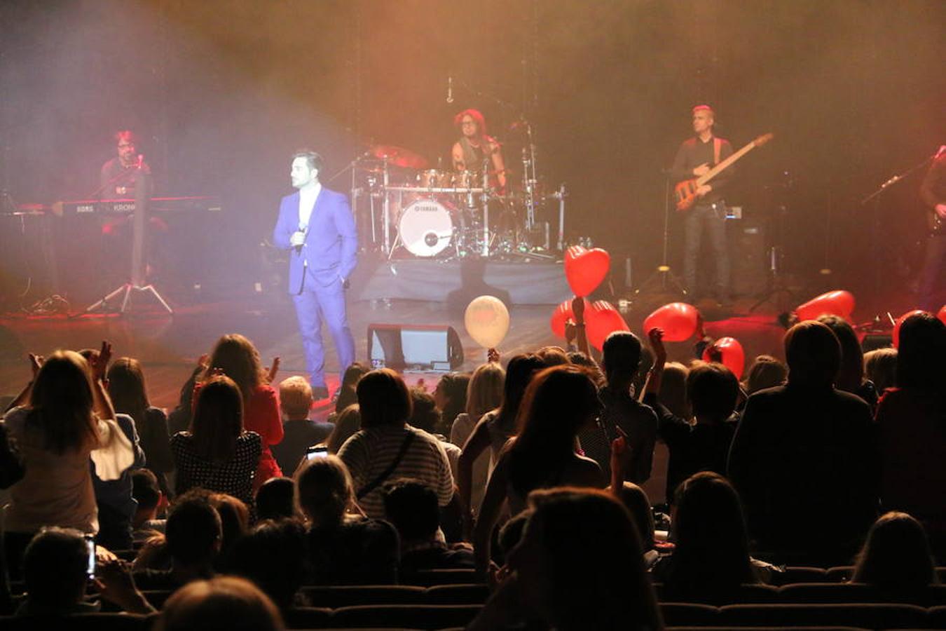 David Bustamante enamora al Auditorio de León