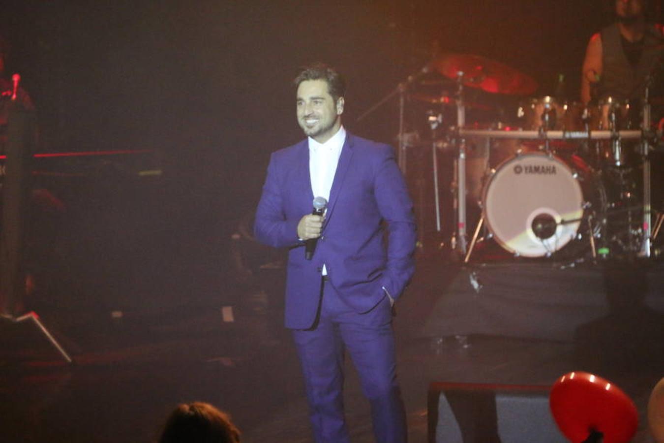 David Bustamante enamora al Auditorio de León