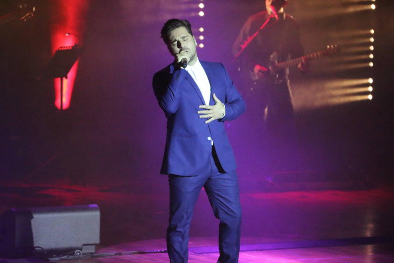 David Bustamante enamora al Auditorio de León