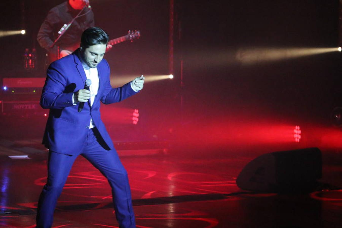 David Bustamante enamora al Auditorio de León