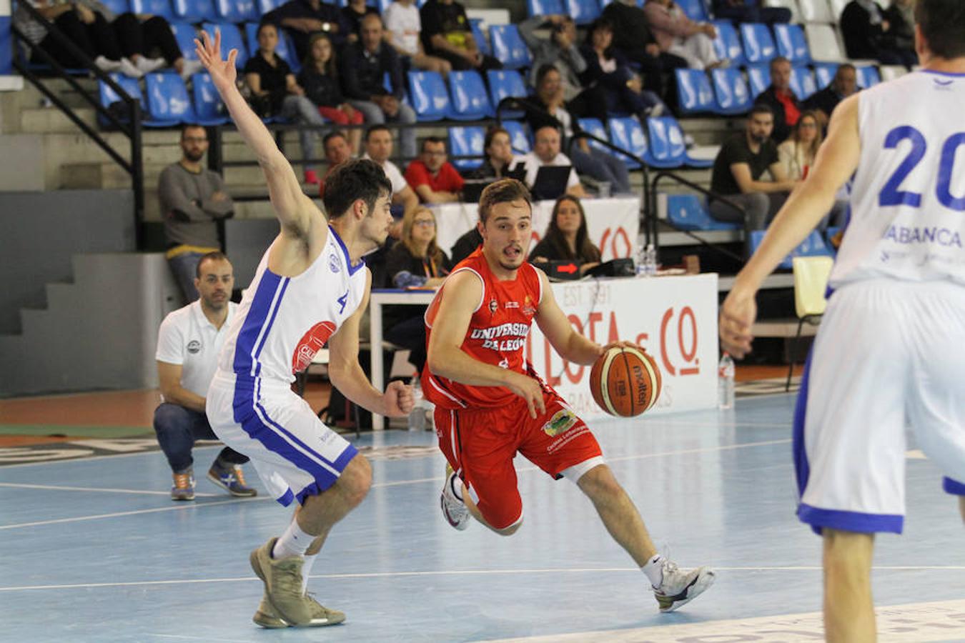Fundación León 78-76 Cálidos Gallegos