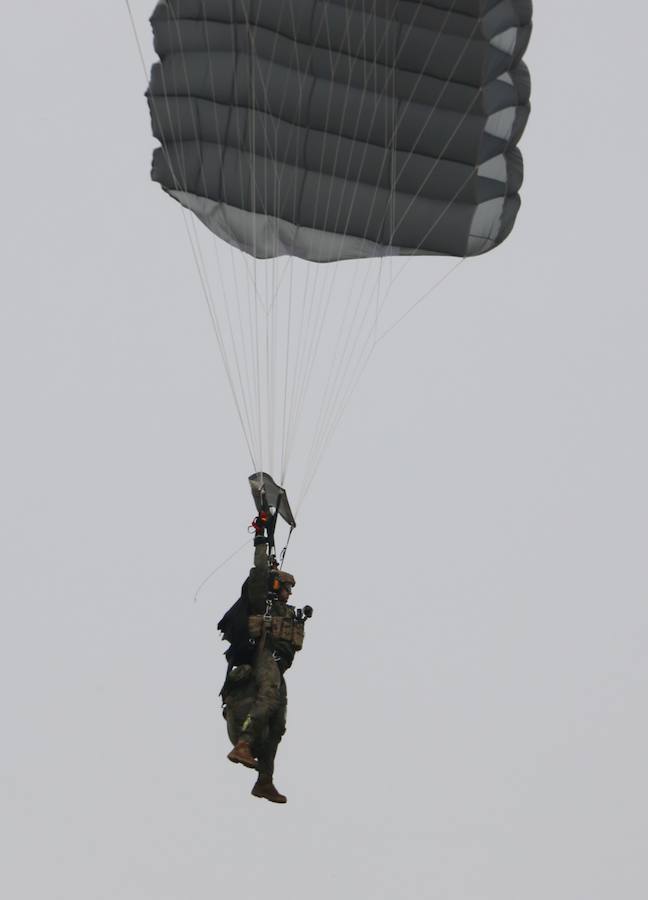 Paracaidistas de élite (II)