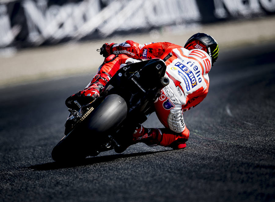 El Circuito de Montmeló acogió los entrenamientos clasificatorios del Gran Premio de Cataluña de motociclismo.