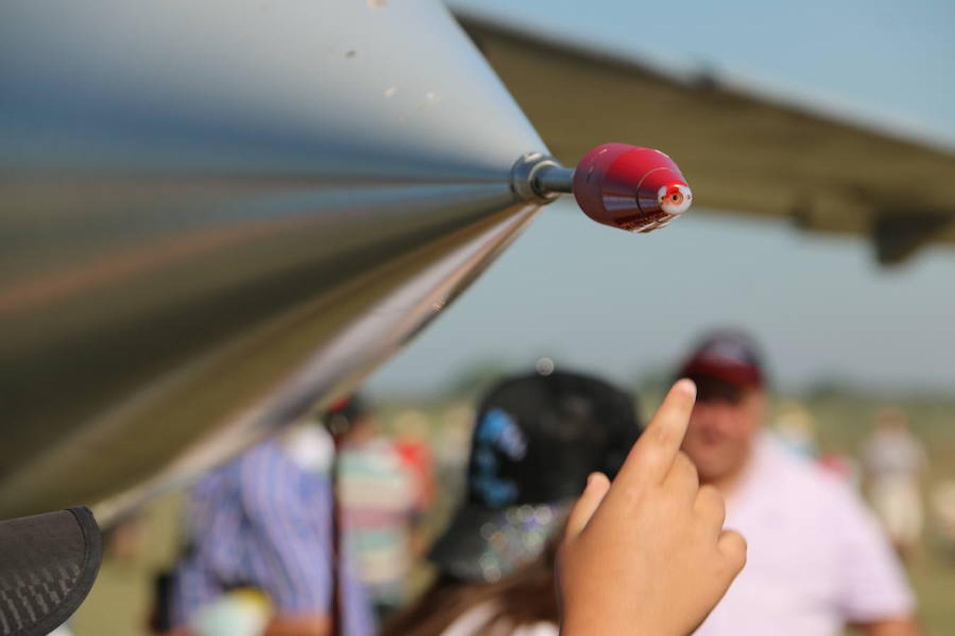 Ambiente durante la jornada de exhibición aérea
