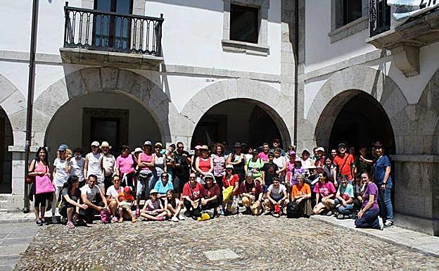 Marcha solidaria de Pola de Gordón.
