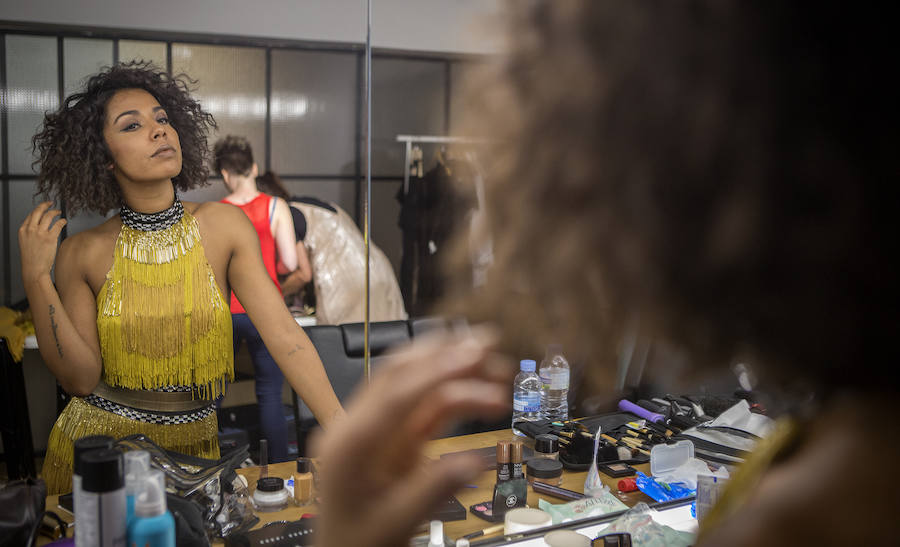 La cantante y actriz mexicana Fela Domínguez y los actores españoles Maxi Iglesias e Iván Sánchez protagonizarán el musical de la aclamada película de Withney Houston y Kevin Costner, que se estrenará en Madrid el 28 de septiembre. 