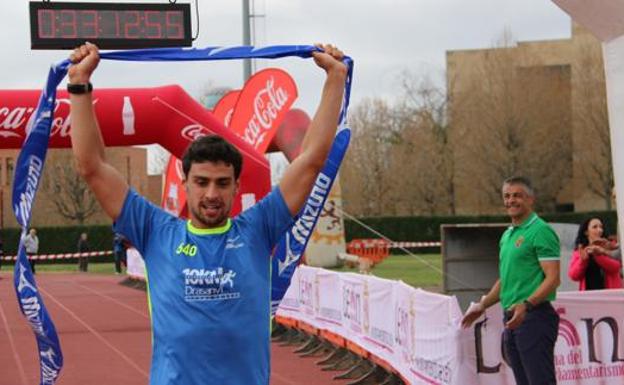 Kevin Viñuela, en los 10 km Universitarios de León.