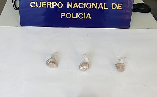 Material intervenido por la Policía Nacional.