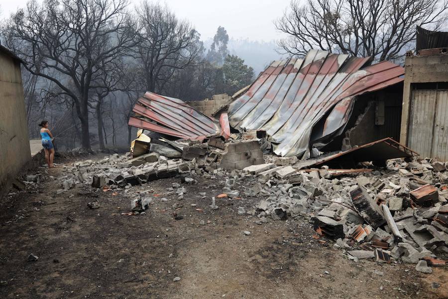 Los expertos ven en este incendio un aviso de lo que puede suceder en España. «Si no llueve va a ser realmente duro»