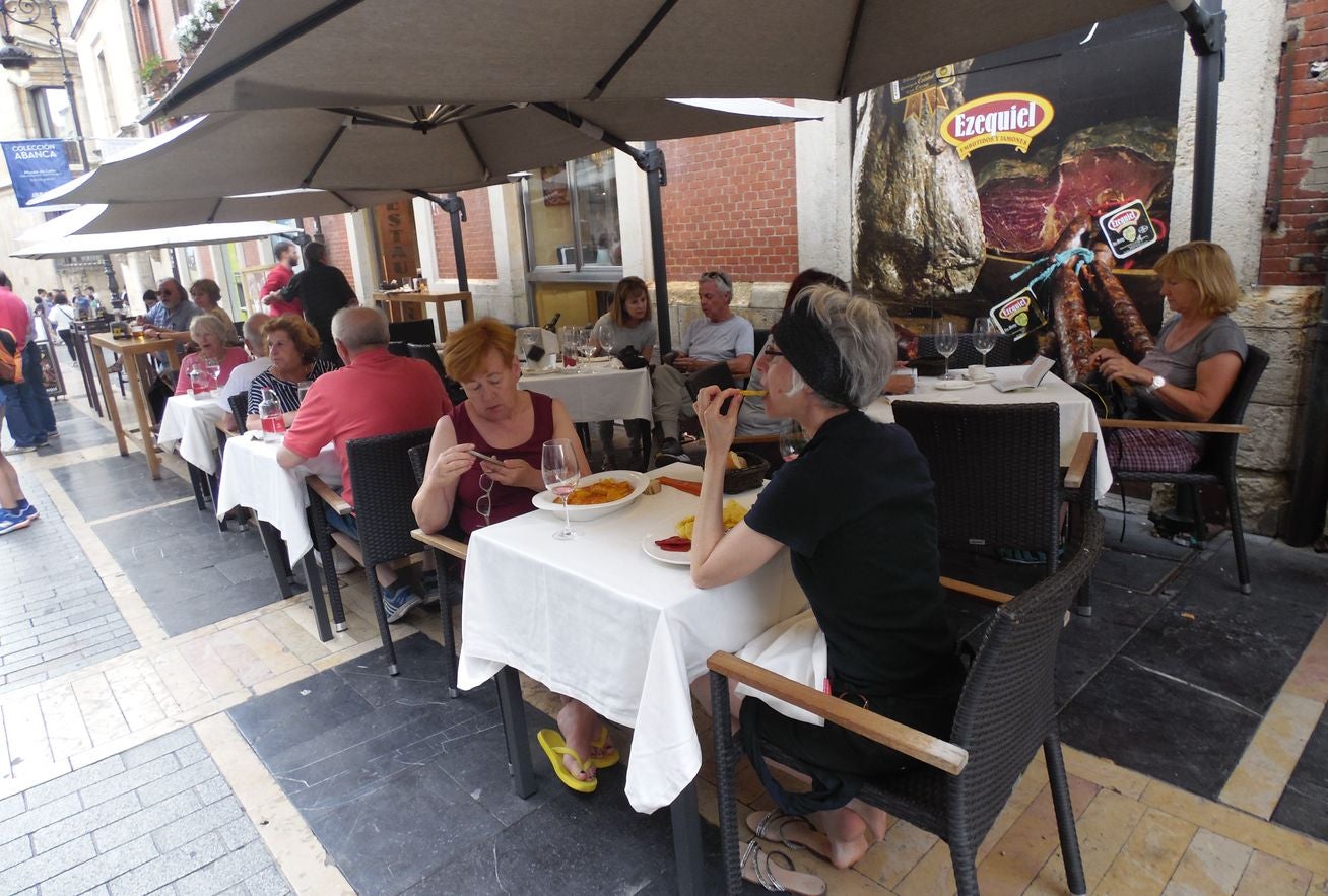 Mucho más que una terraza, un lugar en el que disfrutar de los mejores productos típicos de León