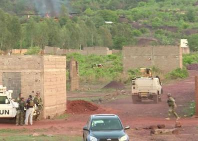 Imagen secundaria 1 - Operación militar en el resort Le Campement, en Malí.