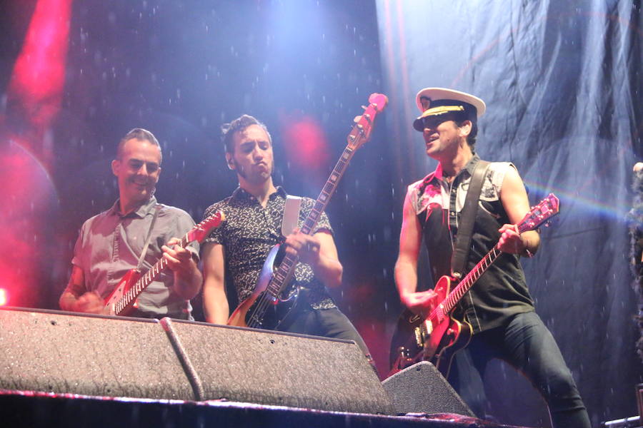 Loquillo encandila a León