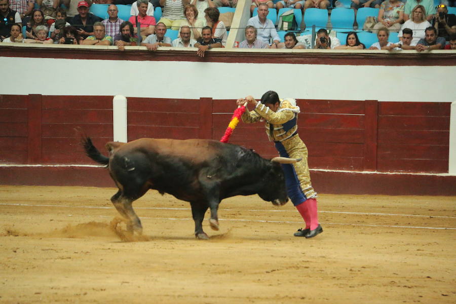 Las mejores imágenes de la corrida de toros de Fiestas de San Juan y San Pedro (II)