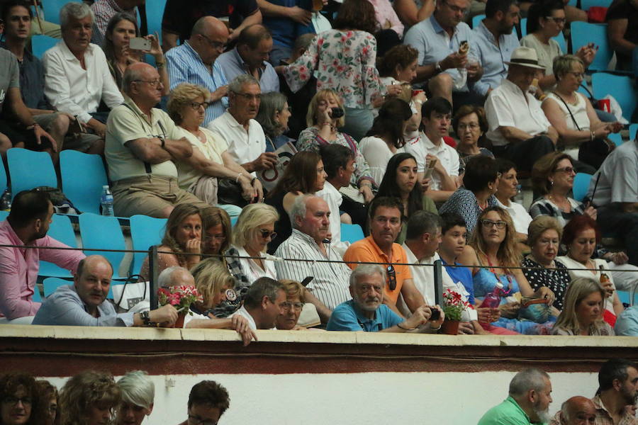 Las mejores imágenes de la corrida de toros de Fiestas de San Juan y San Pedro (II)