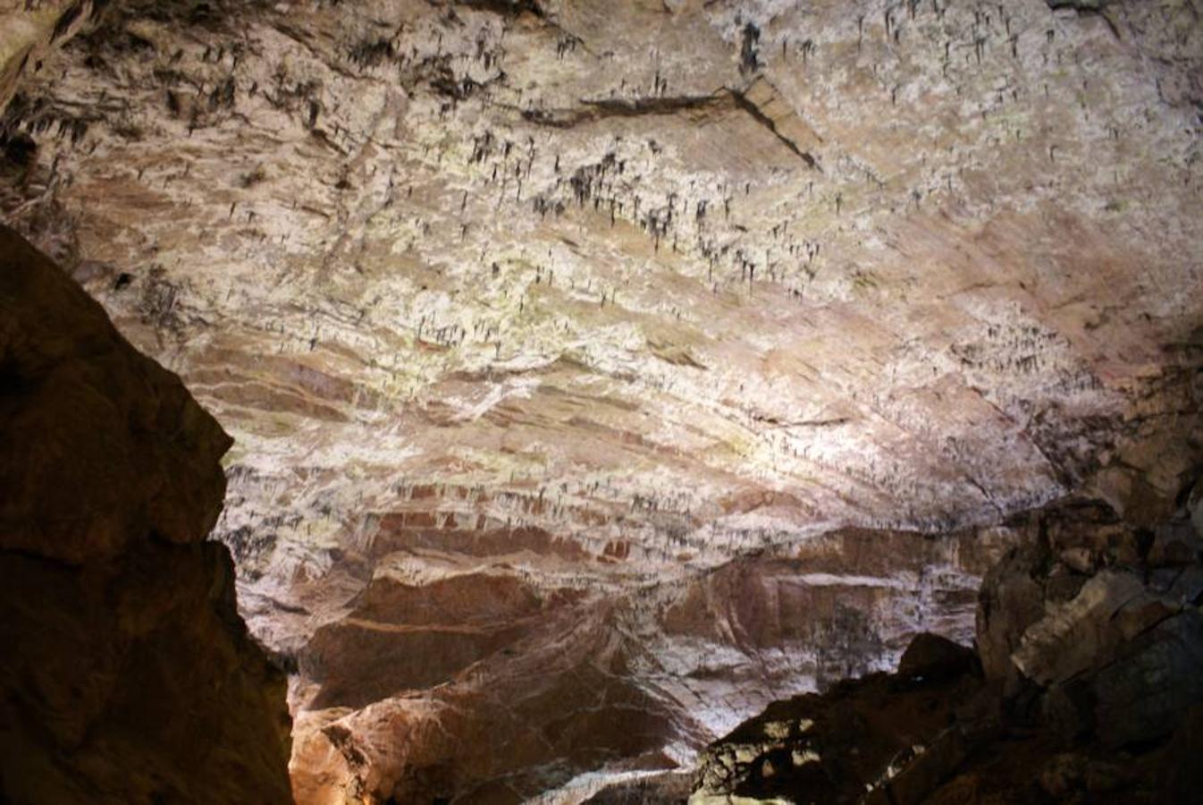 La Cueva de Valporquero, la joya leonesa