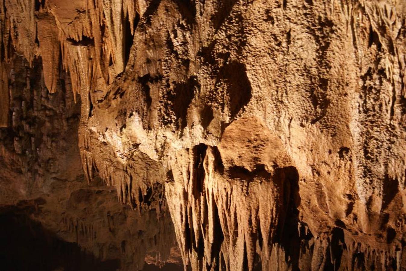 La Cueva de Valporquero, la joya leonesa