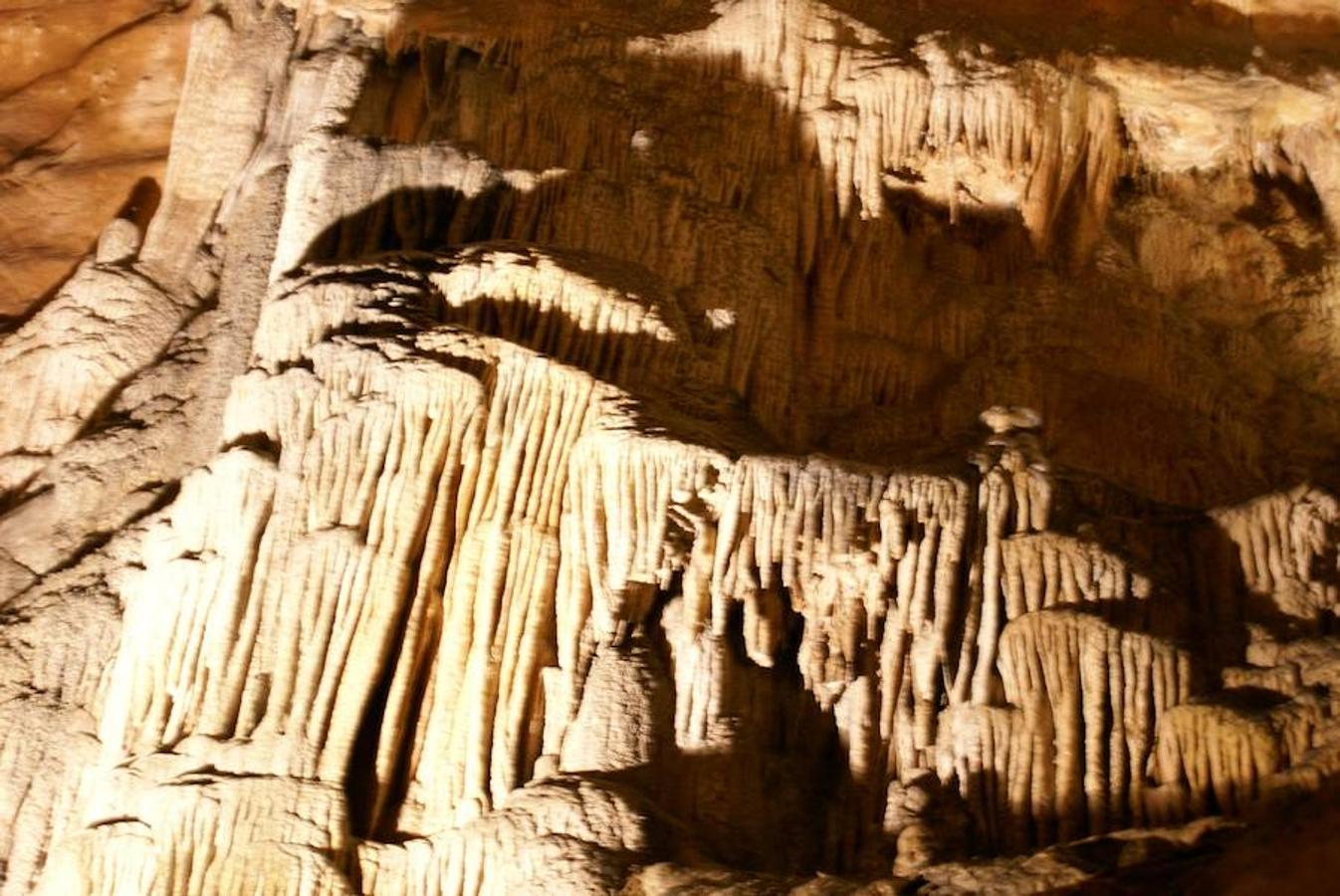 La Cueva de Valporquero, la joya leonesa