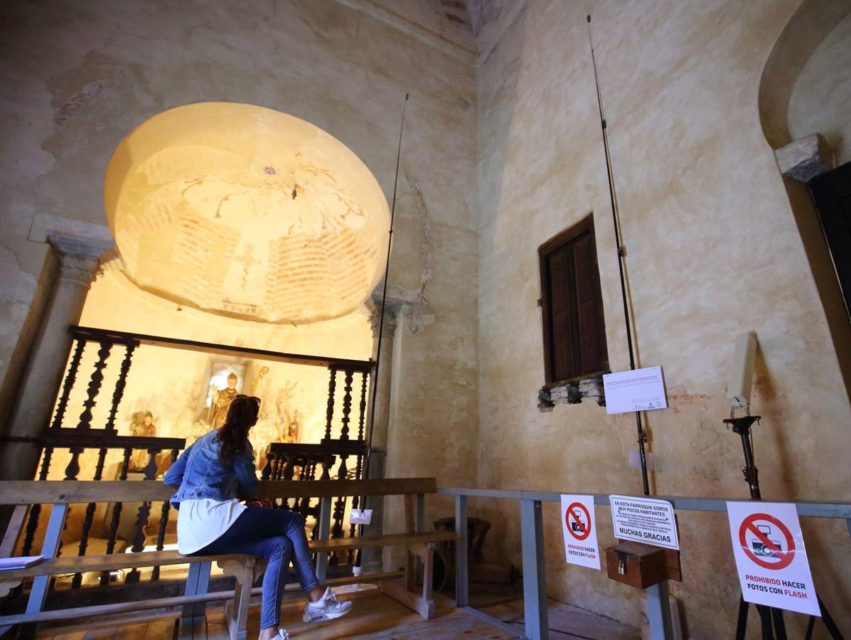 La iglesia mozárabe de Santiago de Peñalba se somete a un estudio pionero sobre la filtración de agua en los muros históricos, cuyos resultados podrían aplicarse en otros edificios monumentales