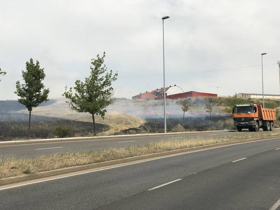 Imágenes del Incendio que amenazó el norte de León III