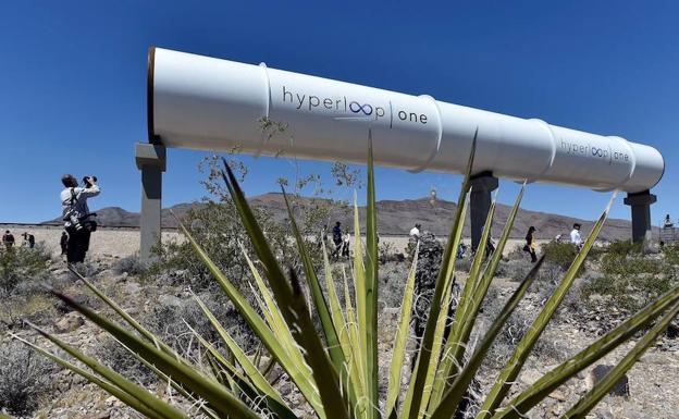 Uno de los tubos de prueba de Hyperloop.