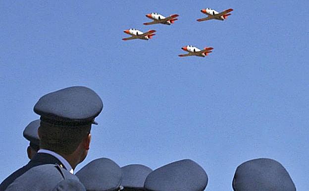 Los Reyes presiden la entrega de despachos en la Academia Básica del Aire de La Virgen del Camino