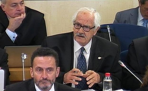 El abogado Mariano Benítez de Lugo.