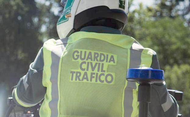 Control de la Guardia Civil de Tráfico.