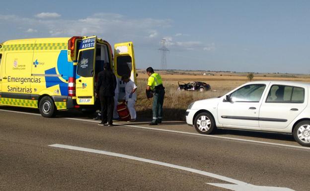 La ambulancia en el lugar del accidente.