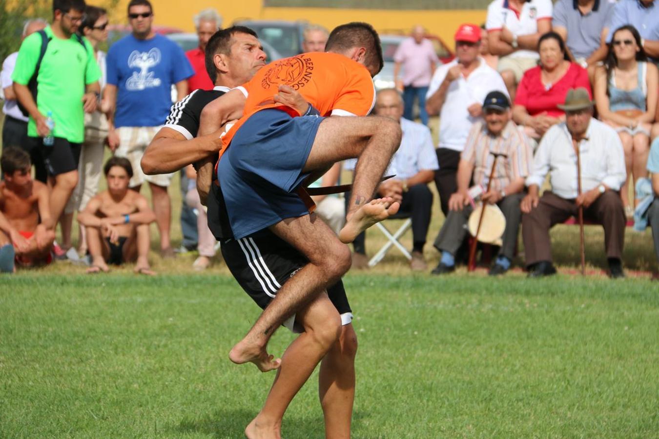 El Corro de Lucha de la Sobarriba, en imágenes