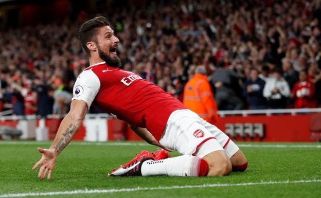 Giroud celebra el gol que le dio la victoria al Arsenal. 