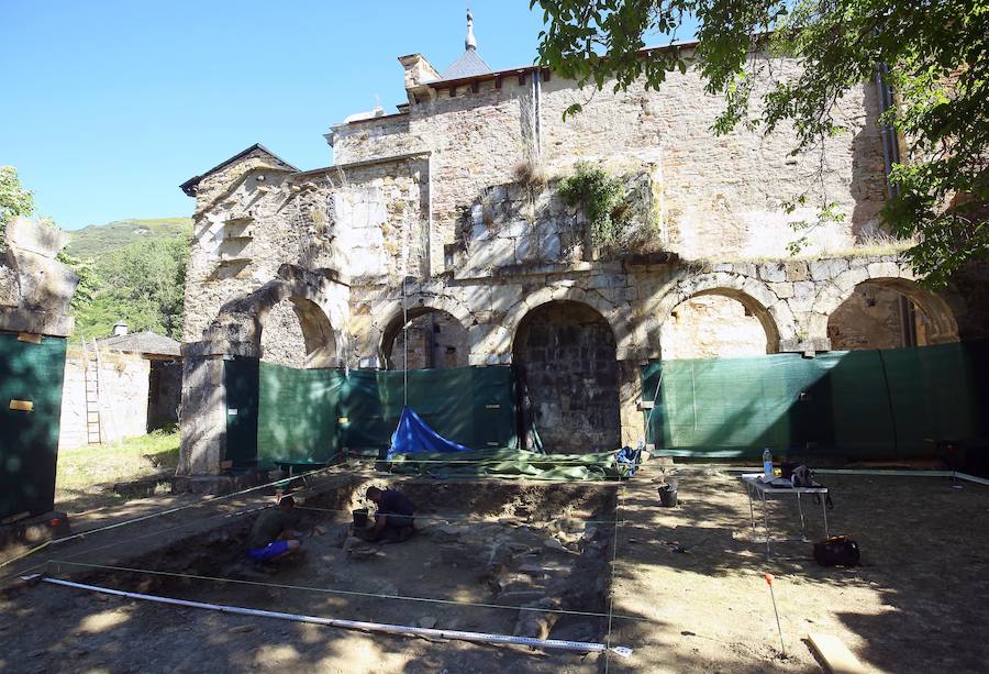 Excavaciones arqueológicas en el monasterio de Montes