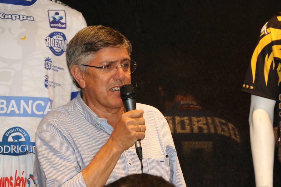 Las equipaciones de los maristas