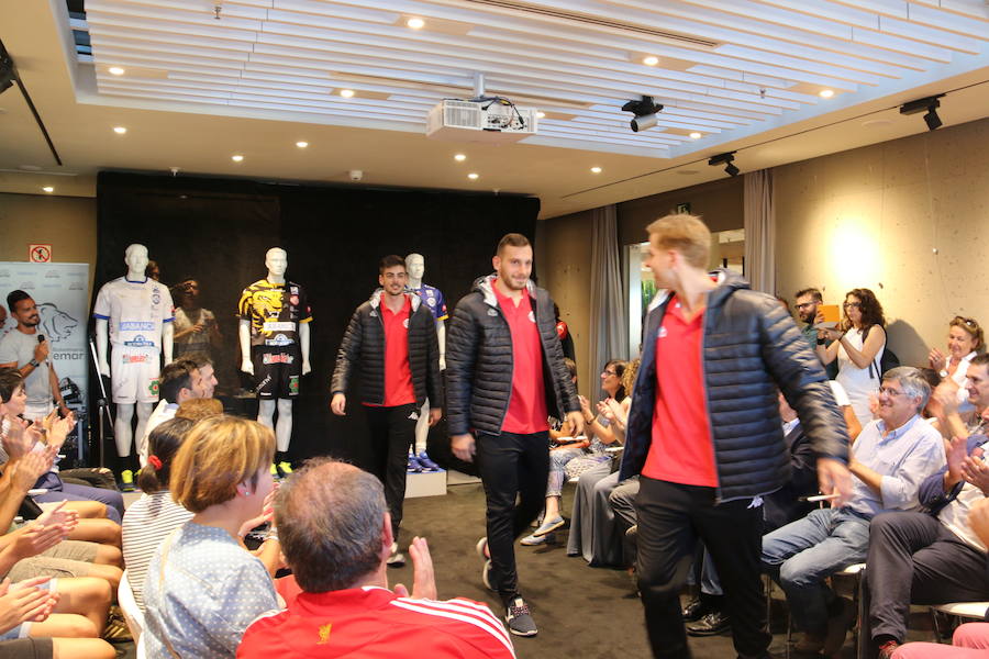 Las equipaciones de los maristas