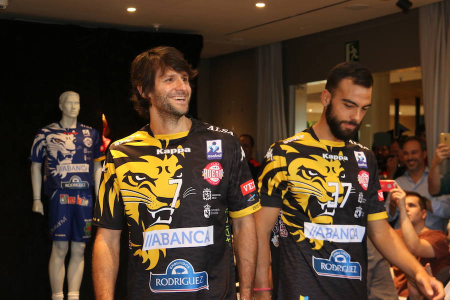 Las equipaciones de los maristas