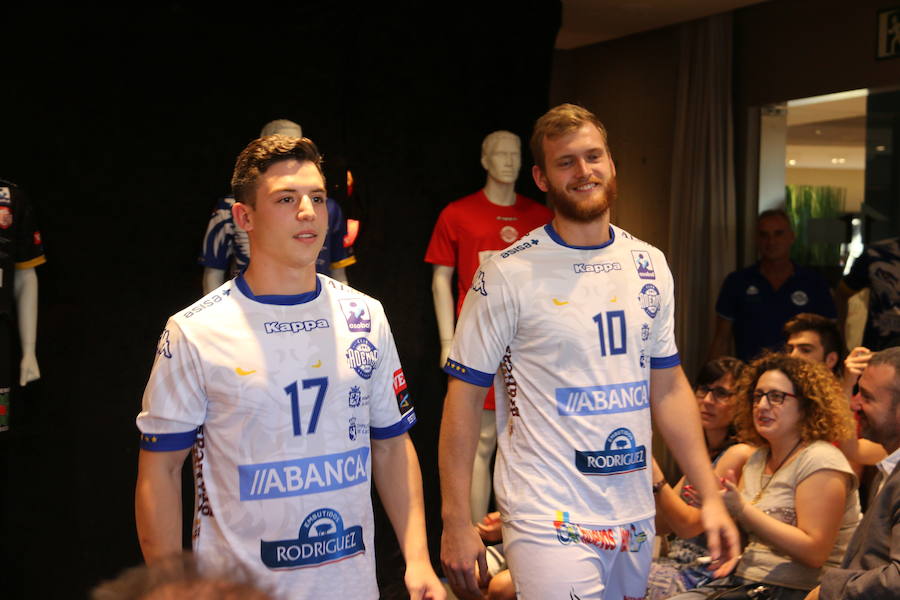 Las equipaciones de los maristas