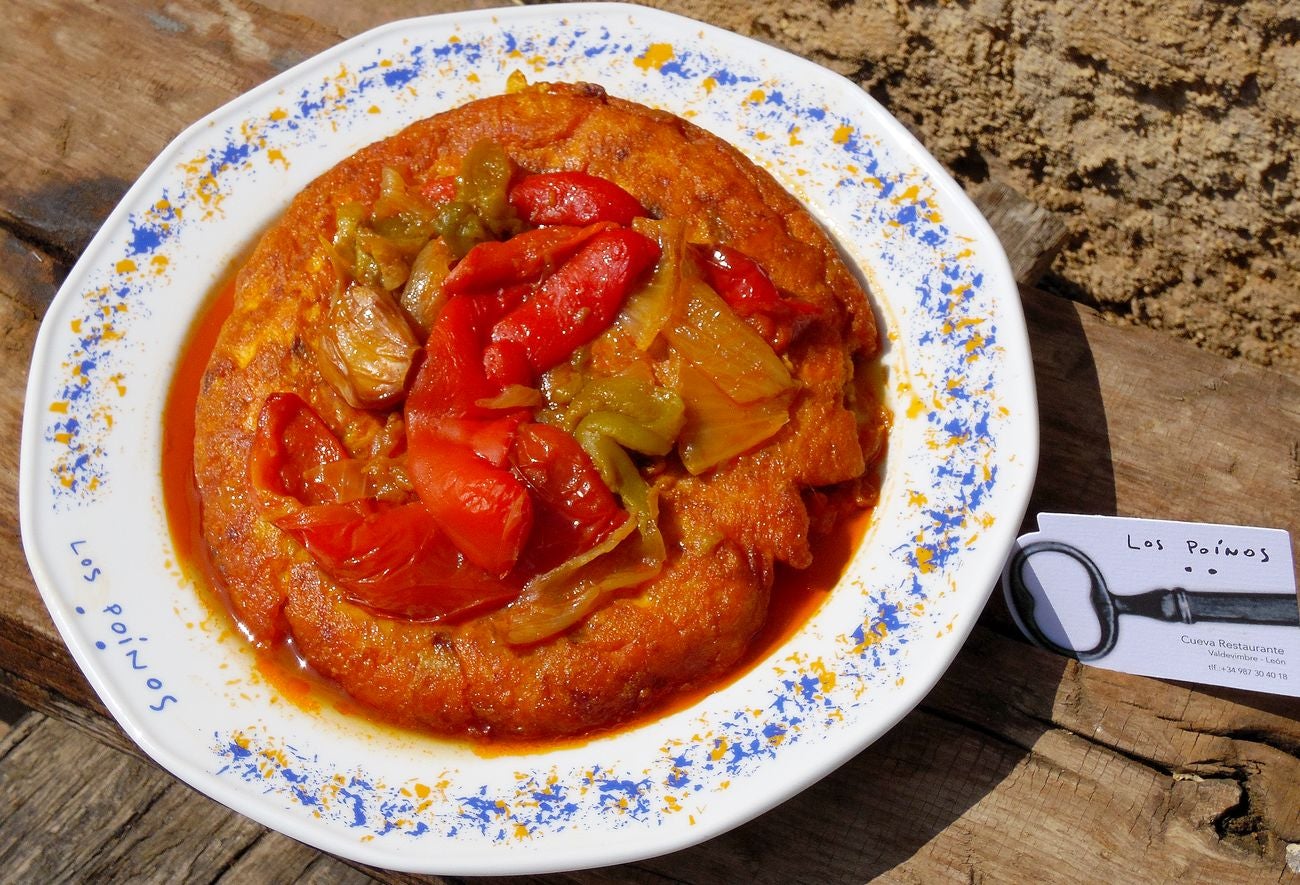 Cocina tradicional con productos típicos de la zona sin dejar de la lado la innovación con especialidades de lo más originales