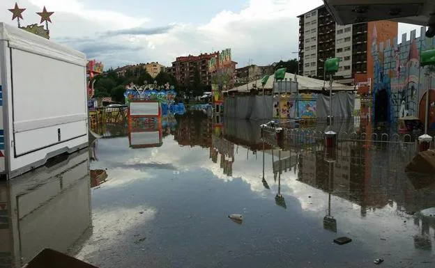 Párking de Astorga tras la inundación. 