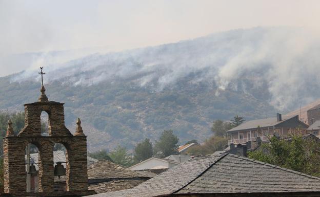 Imagen del incendio de la Cabrera.