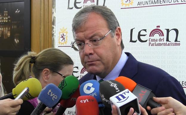 Antonio Silván, alcalde de León. 