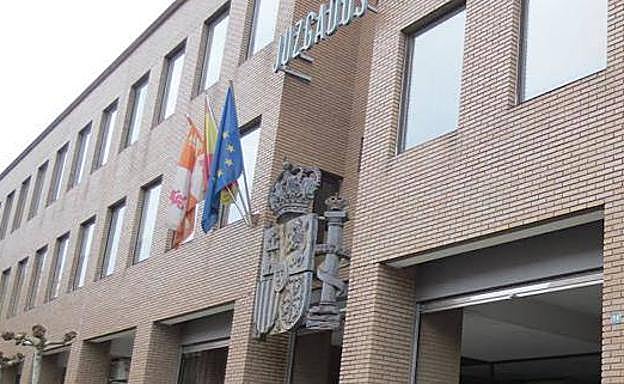 Fachada de los Juzgados de Ponferrada.